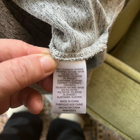 Gray Lounge Set - Picture 9 of 15